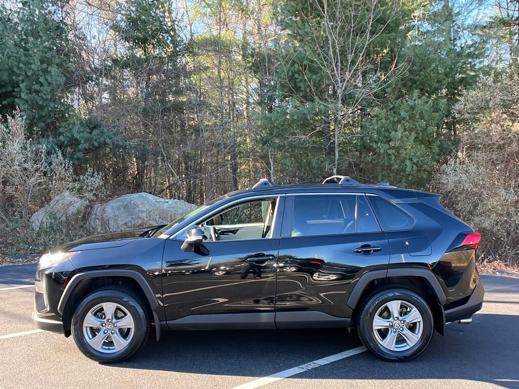 Used 2024 Toyota RAV4 XLE SUV