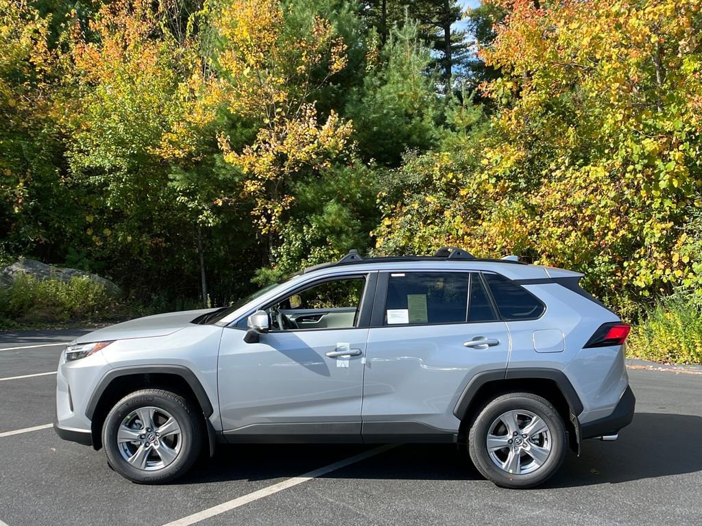 New 2025 Toyota RAV4 XLE SUV
