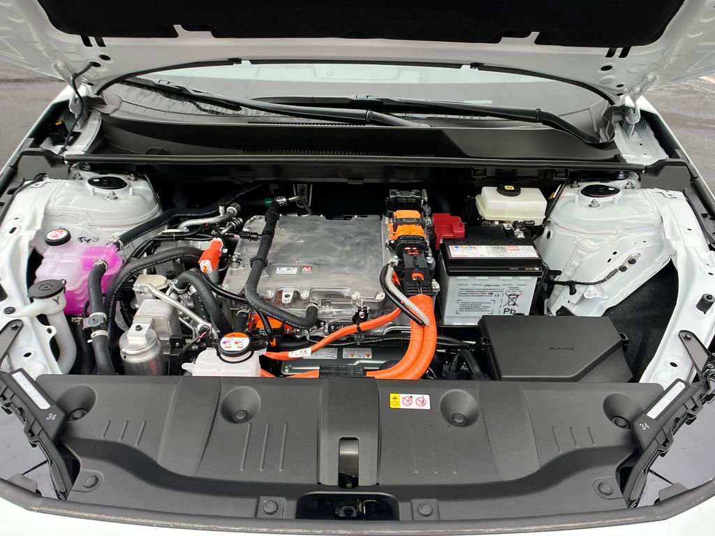 2026 Toyota bZ XLE - Photo 22