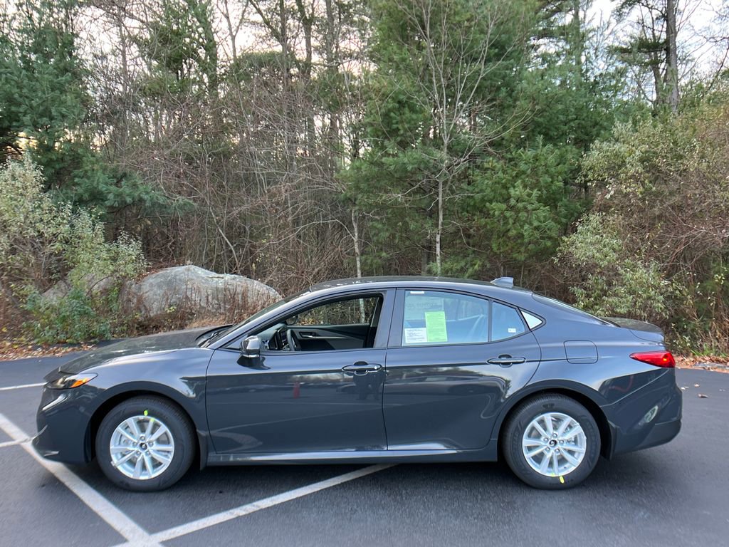 2026 Toyota Camry LE photo 2