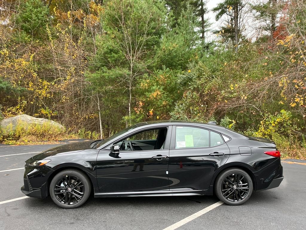 New 2026 Toyota Camry SE Sedan