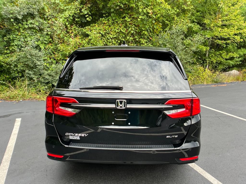 Used 2024 Honda Odyssey Elite Van