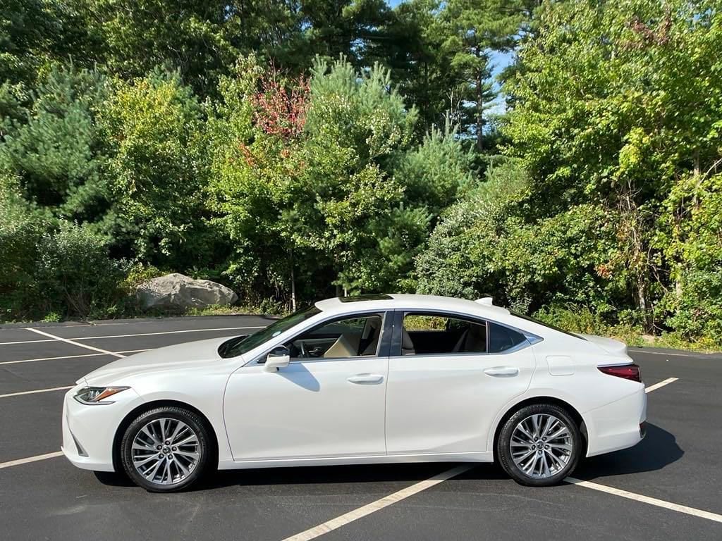 Used 2021 Lexus ES 250 with VIN 58AD11D16MU003351 for sale in Hanover, MA