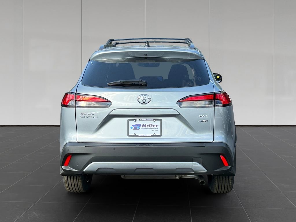 2026 Toyota Corolla Cross XLE photo 4