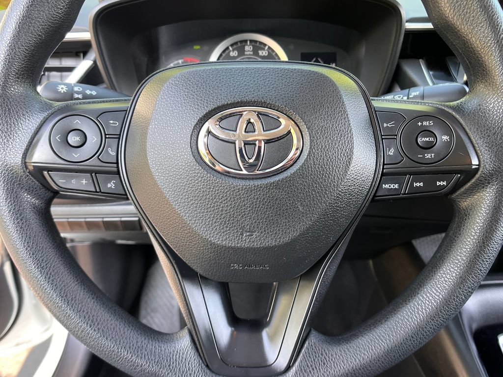 2021 Toyota Corolla LE - Photo 14