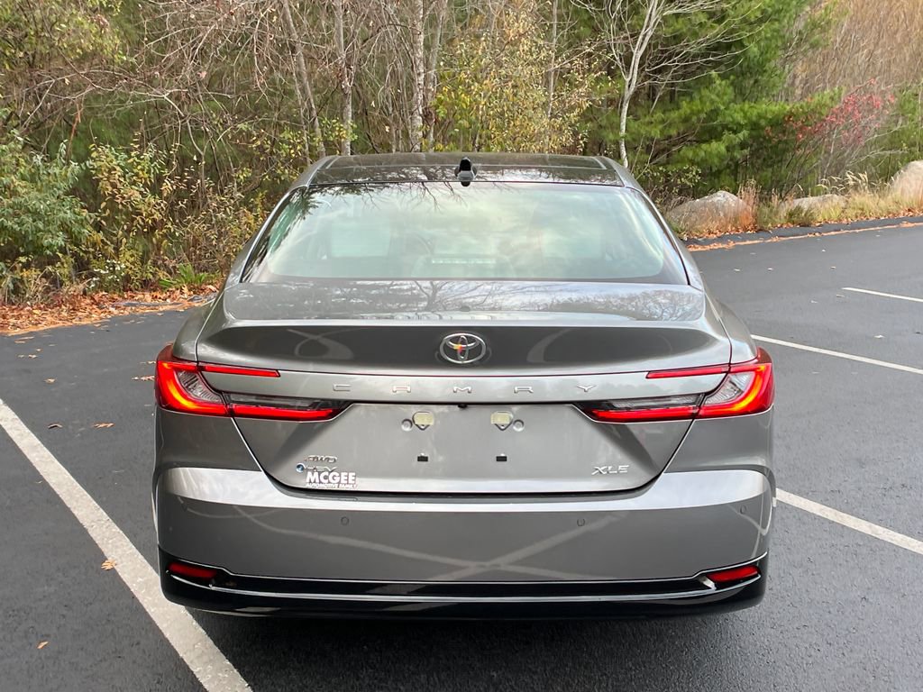 2026 Toyota Camry XLE photo 4