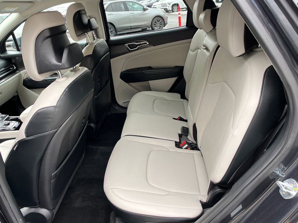 2023 Kia Sportage EX - Photo 21