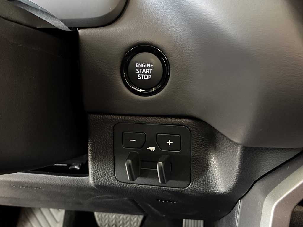 2026 Toyota Tundra Platinum - Photo 28