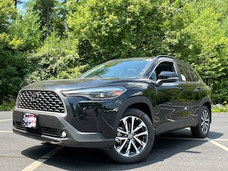 2025 Toyota Corolla Cross XLE SUV