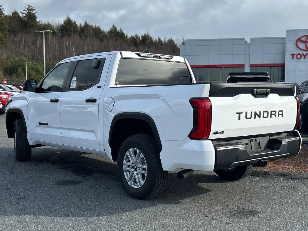 2026 Toyota Tundra SR5 CrewMax photo 3