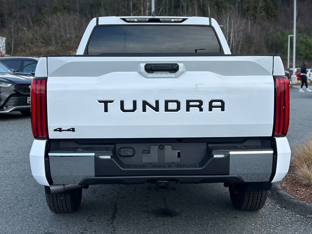 2026 Toyota Tundra SR5 CrewMax photo 4