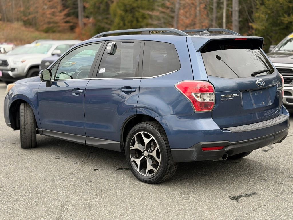 2014 Subaru Forester 2.0XT Touring photo 3