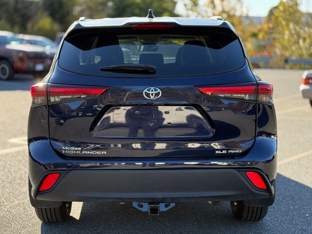 Used 2022 Toyota Highlander XLE SUV
