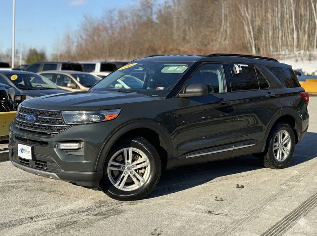 2022 Ford Explorer XLT's photo