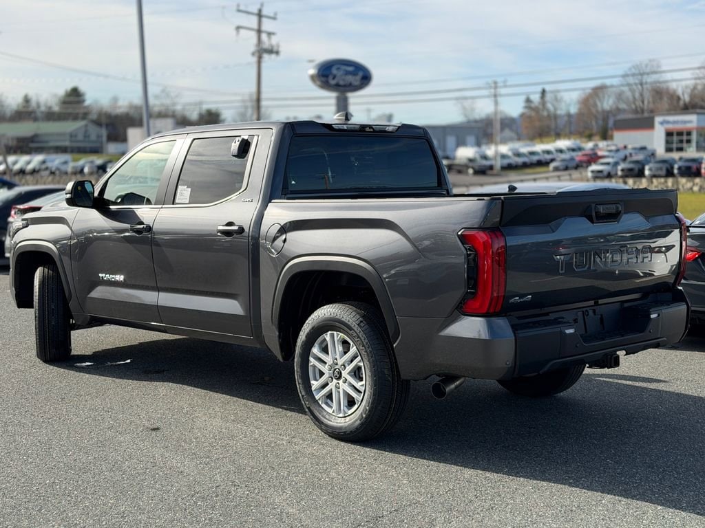 New 2026 Toyota Tundra SR5 SR5 CREWMAX 5.5