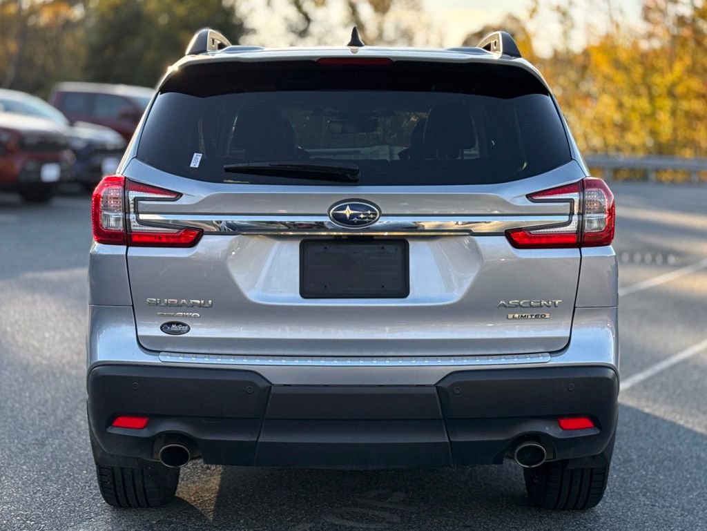 2024 Subaru Ascent Limited photo 4