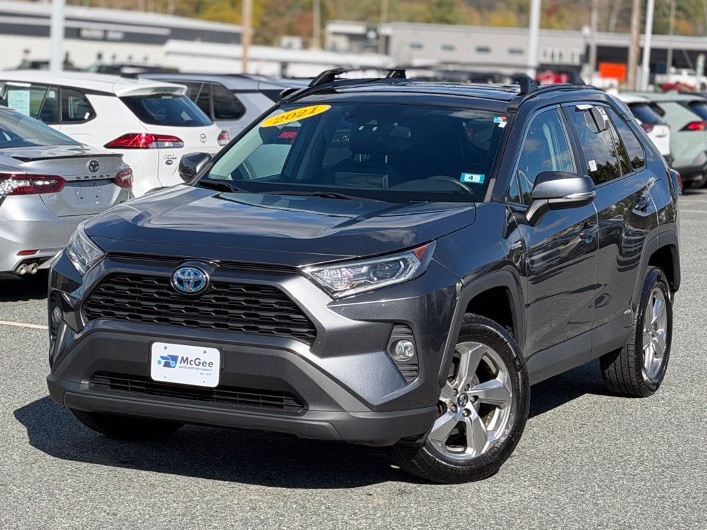 2021 Toyota RAV4 XLE Premium