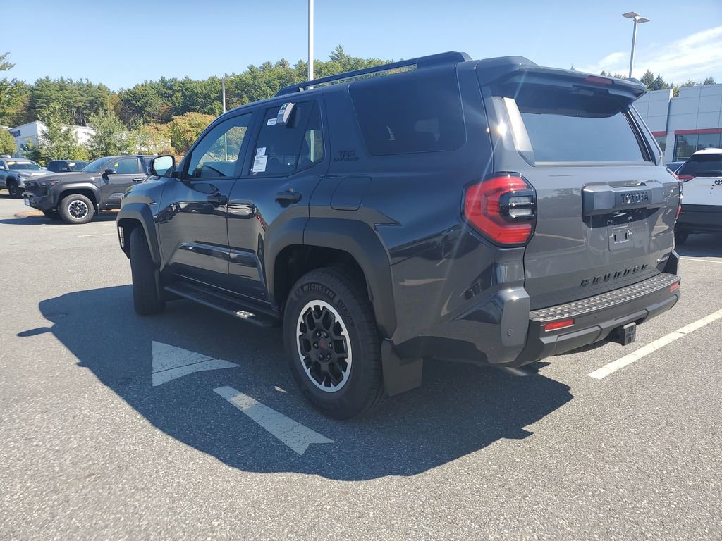 2025 Toyota 4Runner TRD Off-Road photo 3