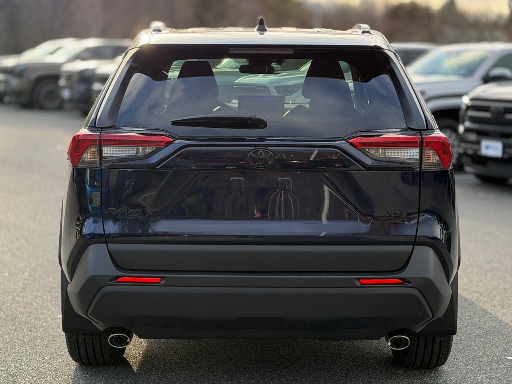 2025 Toyota RAV4 XLE Premium photo 2