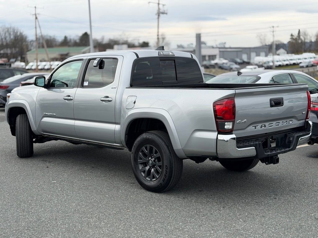 2023 Toyota Tacoma SR5 V6 photo 3