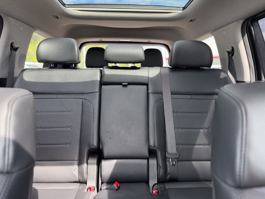 2025 Hyundai Santa Fe Limited - Photo 32