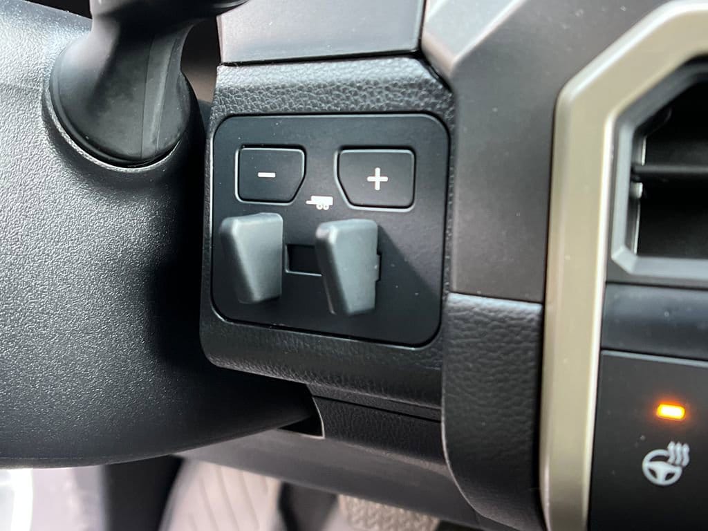 2026 Toyota Tacoma SR5 - Photo 28