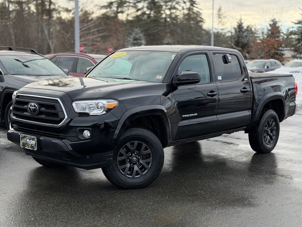 2023 Toyota Tacoma SR5's photo