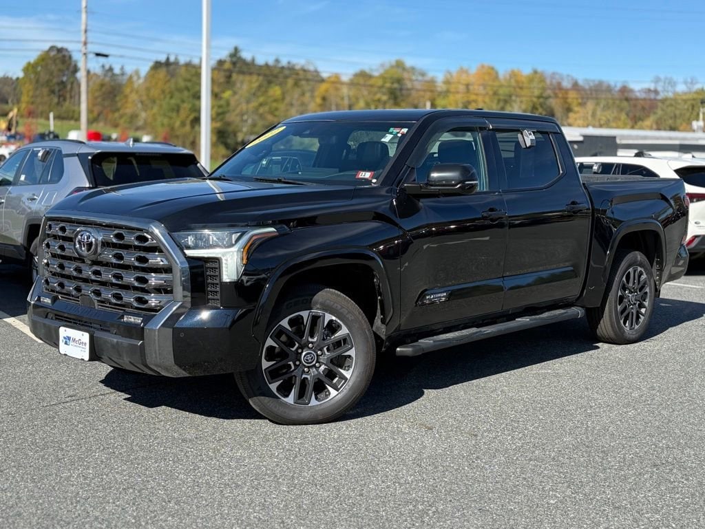 2022 Toyota Tundra Truck CrewMax  2022 Toyota Tundra Truck CrewMax