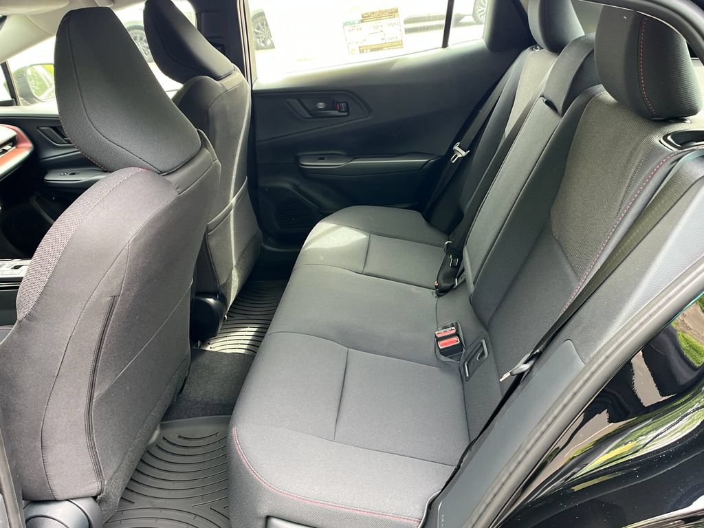 2026 Toyota Prius Plug-in Hybrid SE - Photo 21
