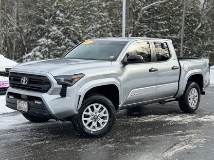 Pre-Owned 2024 Toyota Tacoma Truck Double Cab