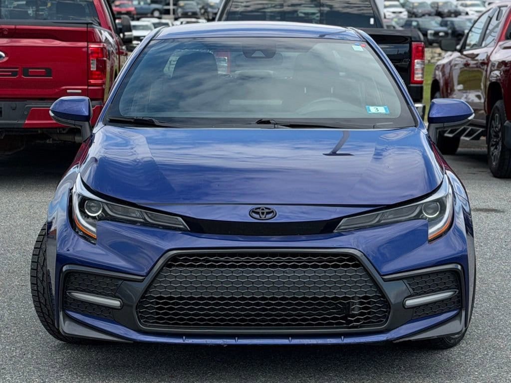 Used 2022 Toyota Corolla SE with VIN 5YFS4MCE6NP131300 for sale in Claremont, NH
