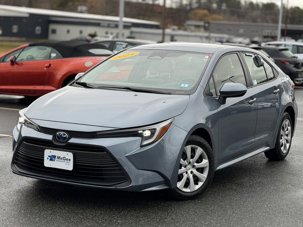 2024 Toyota Corolla Hybrid Sedan 