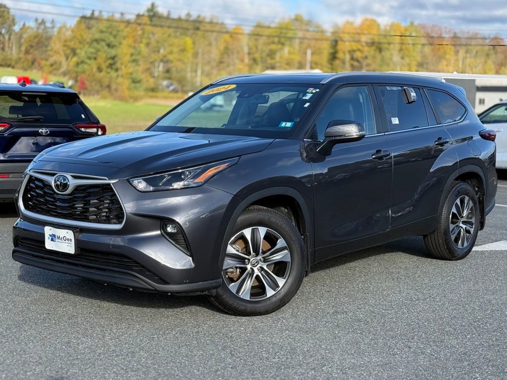 2024 Toyota Highlander SUV  2024 Toyota Highlander SUV