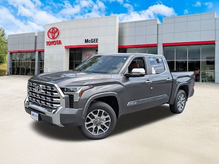 New 2025 Toyota Tundra i-FORCE MAX 1794 Edition 1794 CREWMAX 5.5