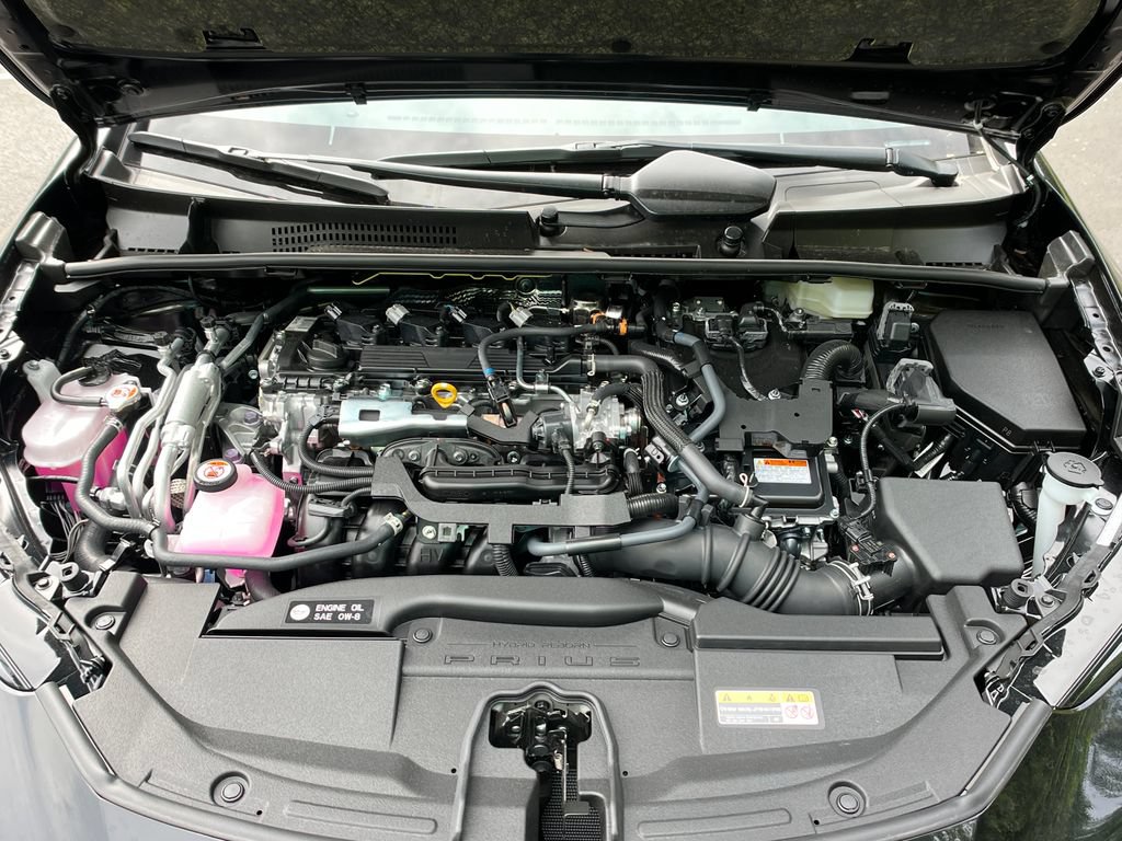 2026 Toyota Prius Plug-in Hybrid SE - Photo 22
