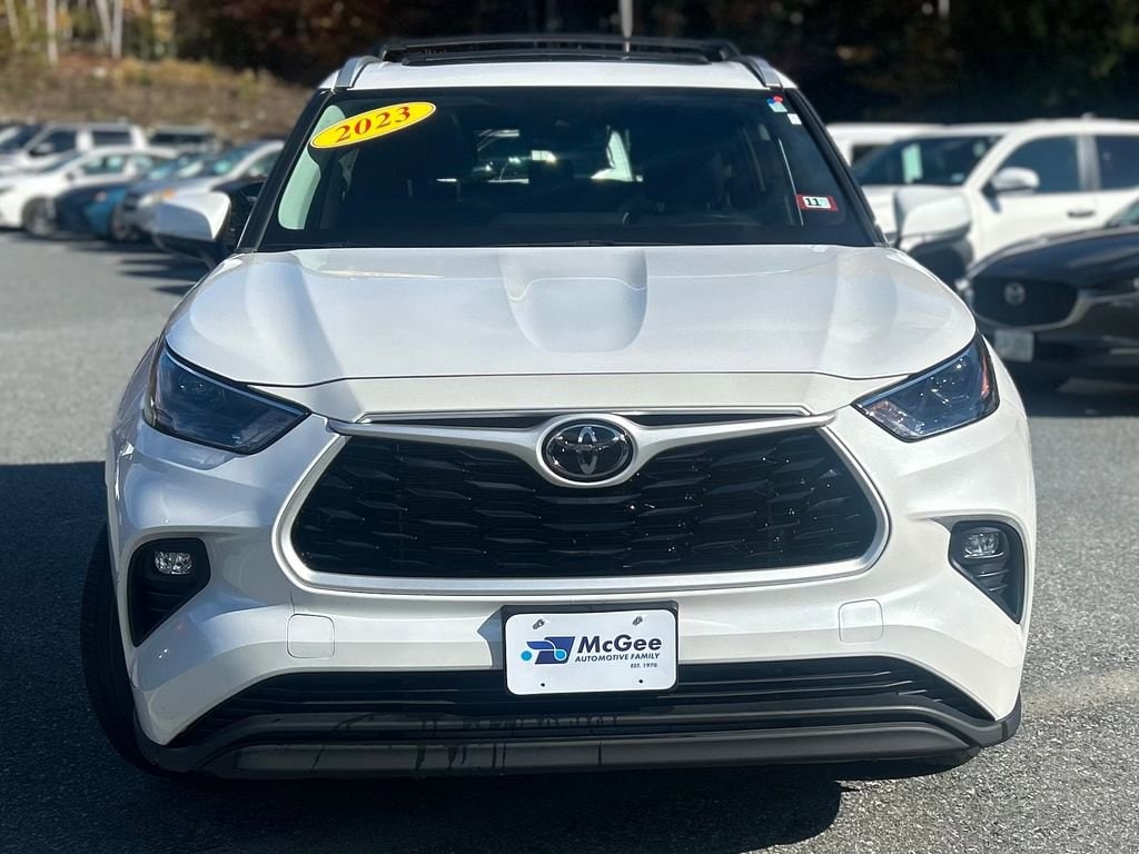 Used 2023 Toyota Highlander  SUV
