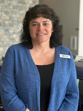 Staff member Robin R from e80e372b5b8f