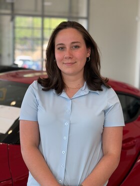 Staff member Kayla G from e80e372b5b8f