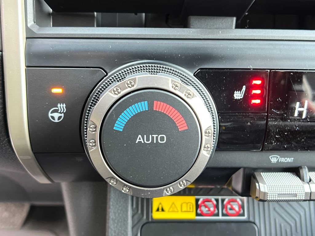 2026 Toyota Tacoma SR5 - Photo 27