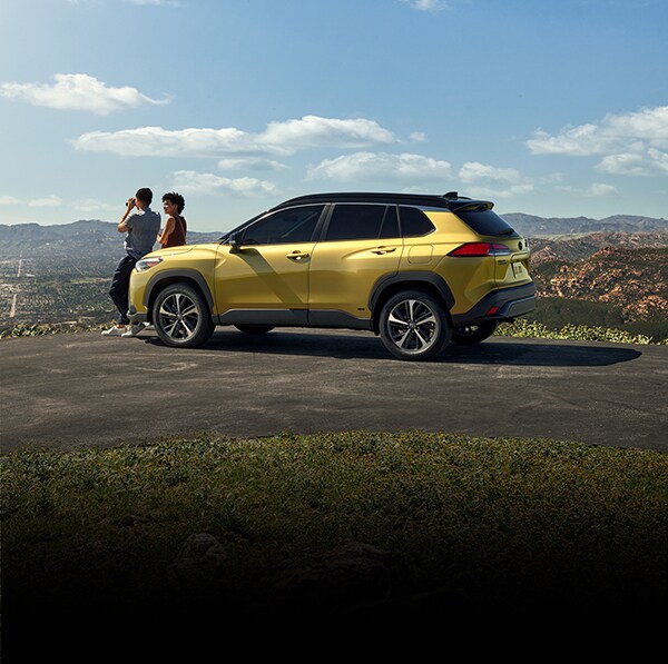 Toyota Digital Showroom McGee Toyota of Claremont, NH