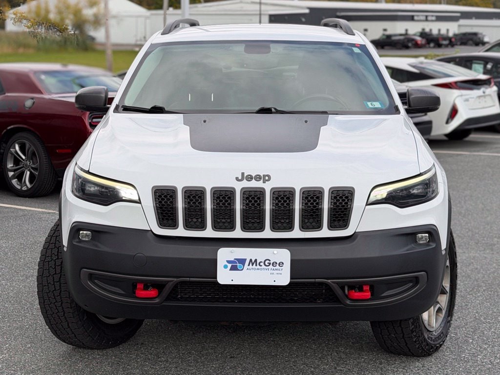 Used 2020 Jeep Cherokee Trailhawk with VIN 1C4PJMBN5LD531882 for sale in Claremont, NH