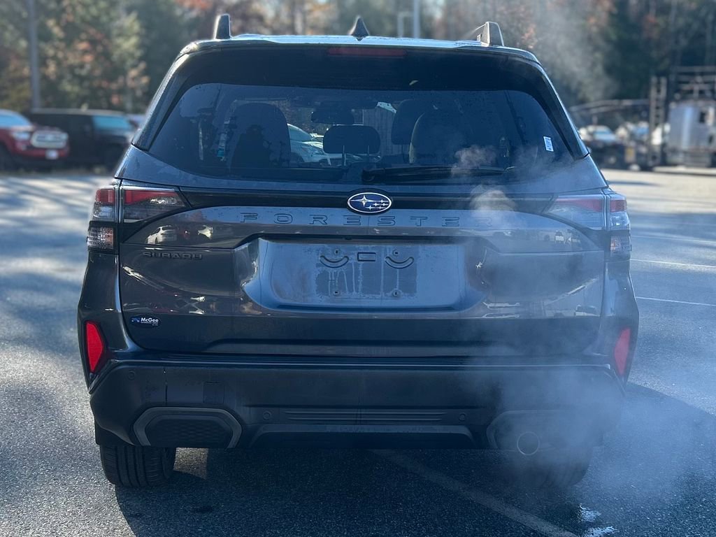 2025 Subaru Forester Limited photo 4