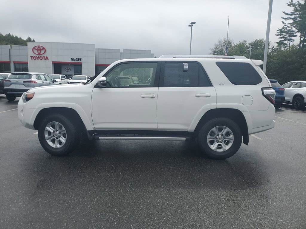 2018 Toyota 4Runner SR5 Premium photo 2