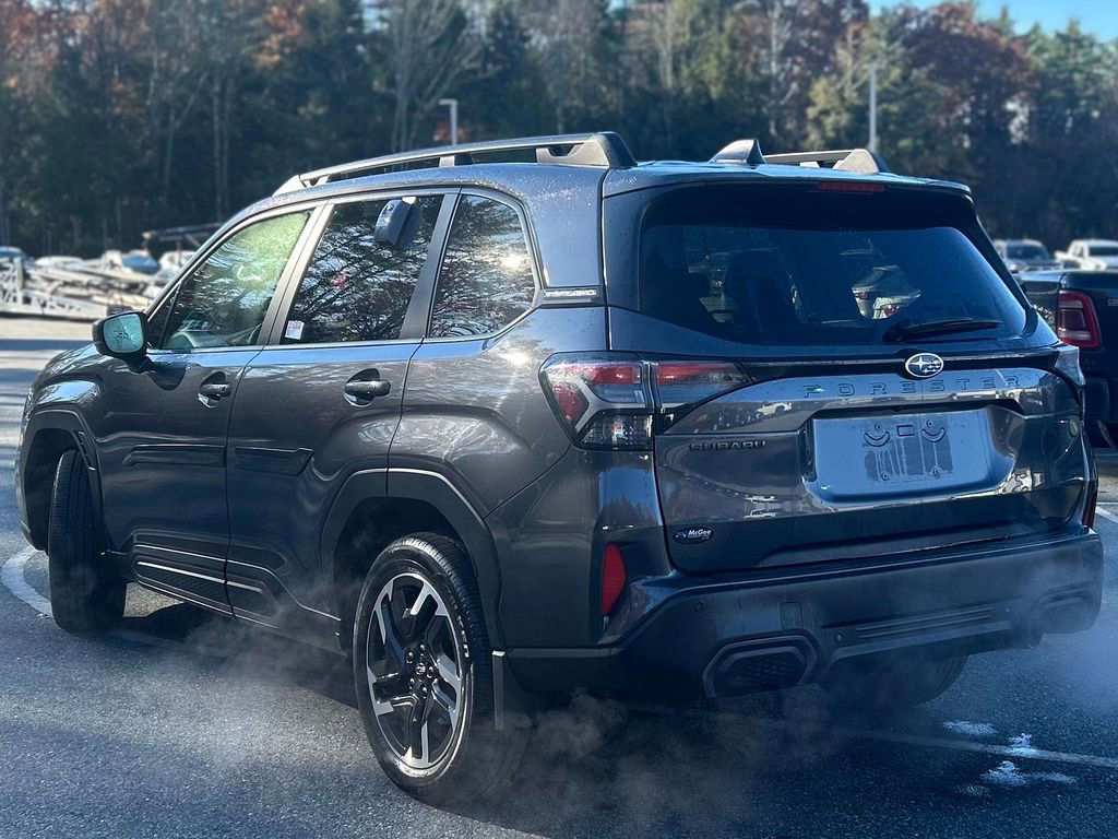 2025 Subaru Forester Limited photo 3