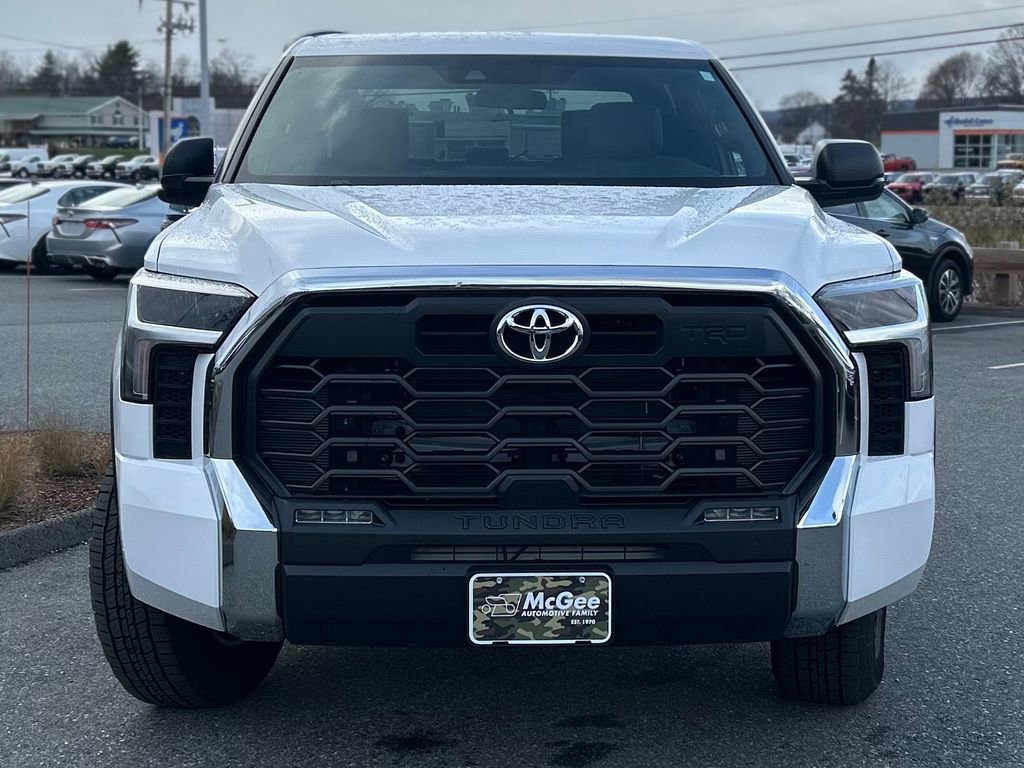 2026 Toyota Tundra SR5 CrewMax photo 2