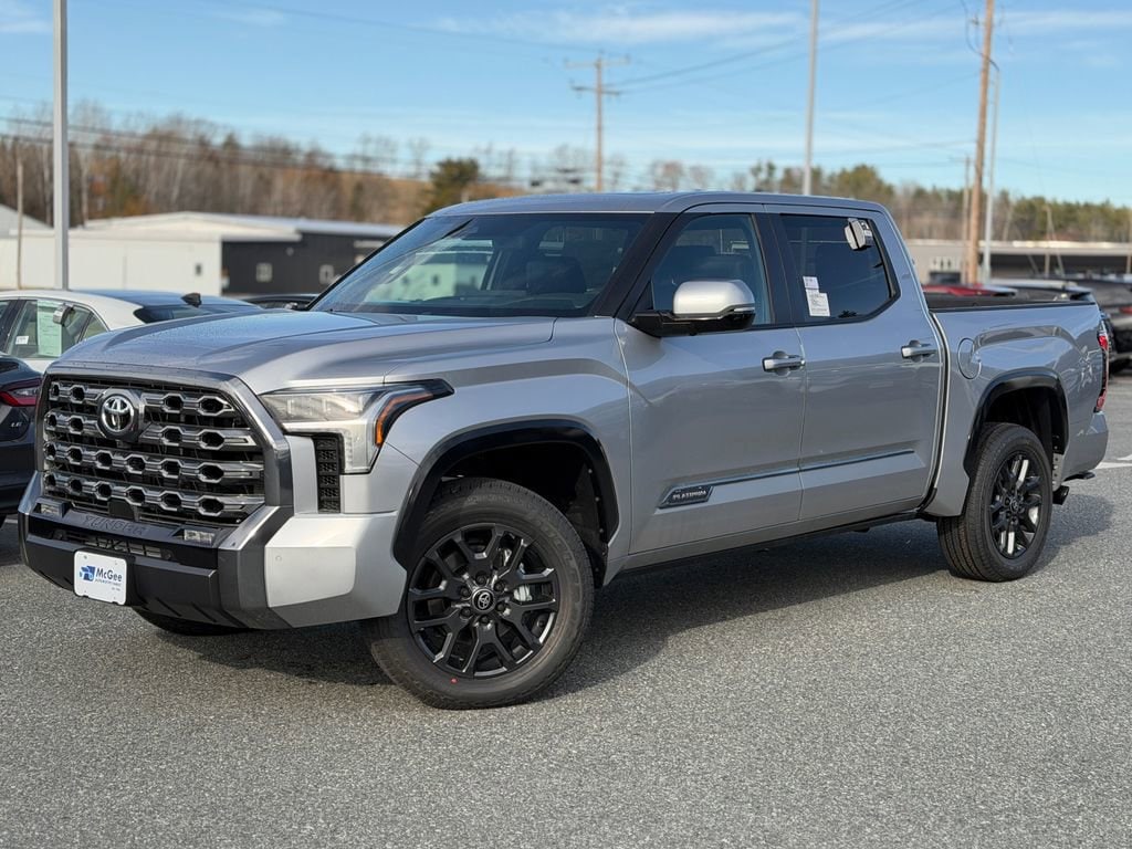 2026 Toyota Tundra PLATINUM CREWMAX 5.5 