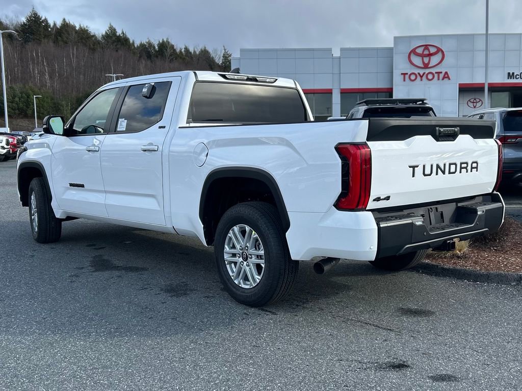 2026 Toyota Tundra SR5 CrewMax photo 3