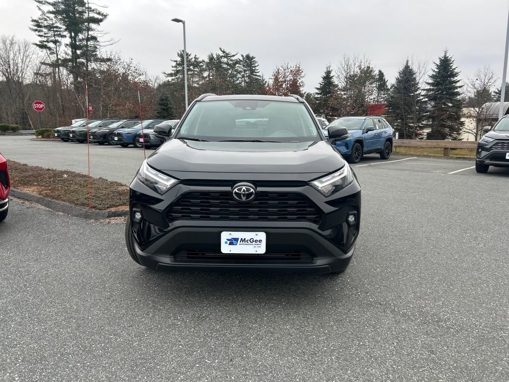 New 2025 Toyota RAV4 XLE Premium XLE PREM AWD SUV