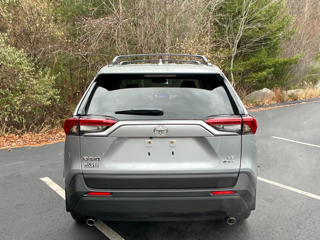 New 2025 Toyota RAV4 Hybrid LE LE AWD SUV