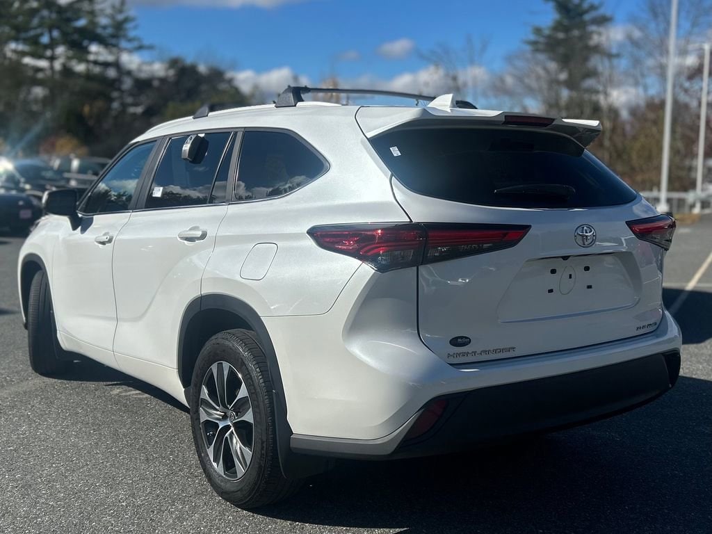 Used 2023 Toyota Highlander  SUV